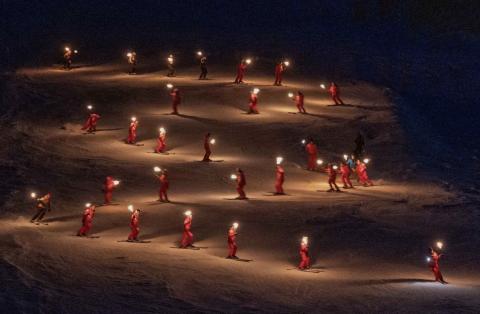 DESCENTE AUX FLAMBEAUX